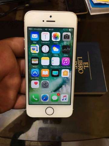 iPhone 5S 16Gb Libre Silver iPhone 5S 16Gb Libre Silver