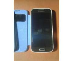 Samsung Galaxy S4 mini, negro, estado 8, pantalla de 4,3 pulgadas, camara trasera de 8MP y frontal d