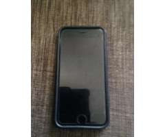 iPhone 7 32GB color negro, libre de icloud y operador 9.5&#x2f;10