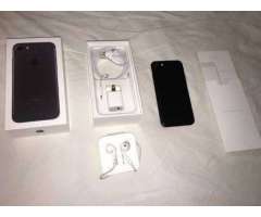 iPhone 7 Seminuevo Libre de Fabrica