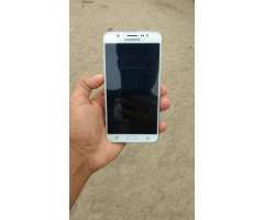 Samsung Galaxy J7 2016
