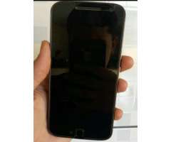 Se Vende Moto G4 Plus a S&#x2f;550