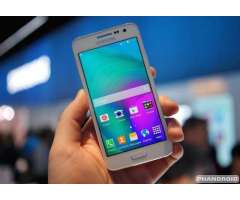 Vendo Samsung Galaxy A3 Libre 4G LTE,Camara de 8MPX HD,1GB RAM,Quad Core 1.2GHz,16GBi,8&#x2f;10pts