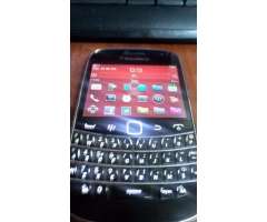 Blackberry 9900  Touch