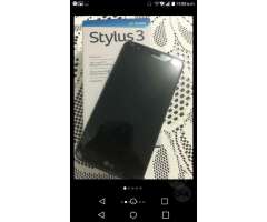 Lg Stylius 3 con Pequeño Detalle
