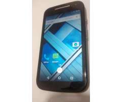 Vendo celular Motorola Moto e2