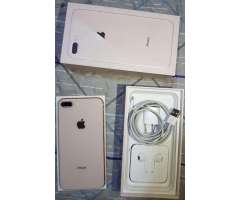 iPhone 8 Plus Dorado con Caja Accesorios
