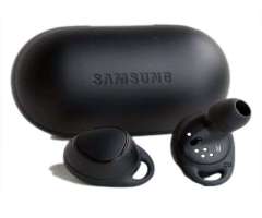 Samsung Gear Iconx 2018 Cordfree Fitness Earbuds SOMOS DELIBLU MOVILES 965155675 &#x2f;93024342...
