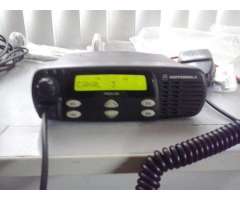RADIO MOTOROLA PRO5100 VHF 64 CANALES DE 50WATTS
