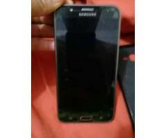 Samsung J7