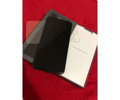 iPhone 8 Plus 64 Gb