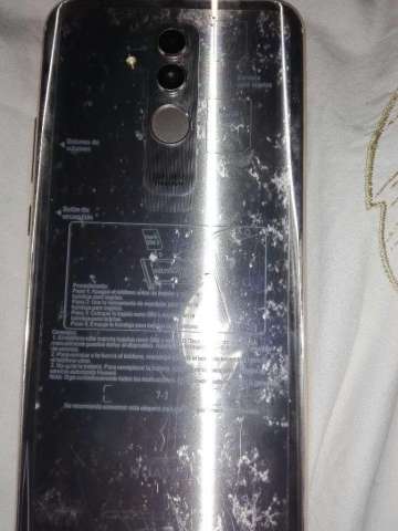Huawei Mate 20 Lite Huawei Mate 20 Lite