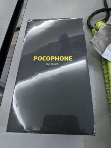 Xiaomi Pocophone F1 6/128 Negro Xiaomi Pocophone F1 6/128 Negro
