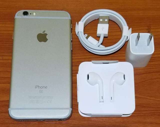 iPhone 6s Silver 128 Gb iPhone 6s Silver 128 Gb