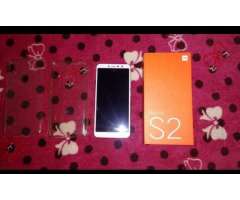 Xiaomi Redmi S2 4&#x2f;64 10&#x2f;10 con Caja