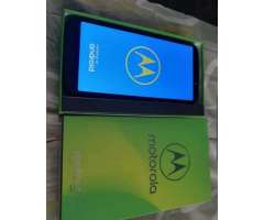 Motorola G6 Play en Caja