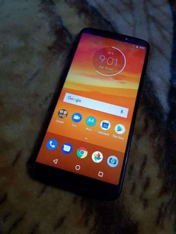 Motorola Moto E5 Plus Motorola Moto E5 Plus