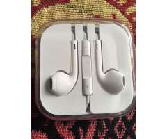 REMATO S&#x2f;.50 SOLES&#x3b; AUDIFONOS IPHONE ORIGINALES