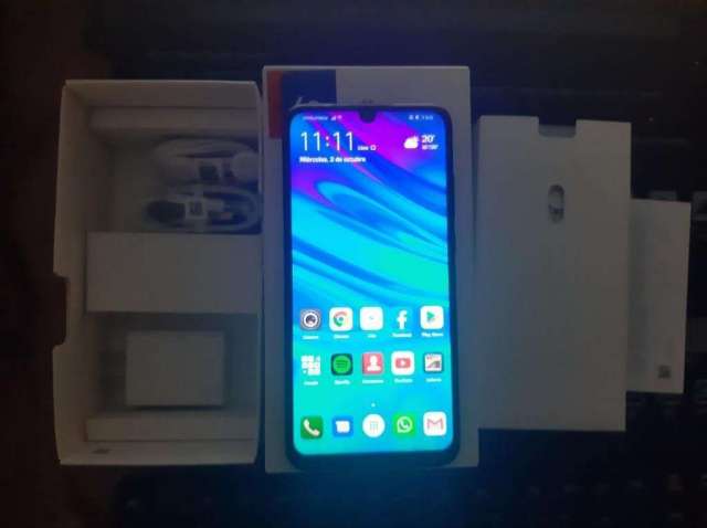 Huawei P Smart 2019 Huawei P Smart 2019